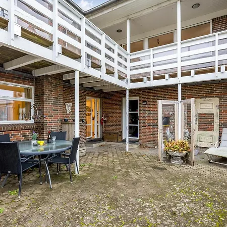 Tina Risager Отель типа 